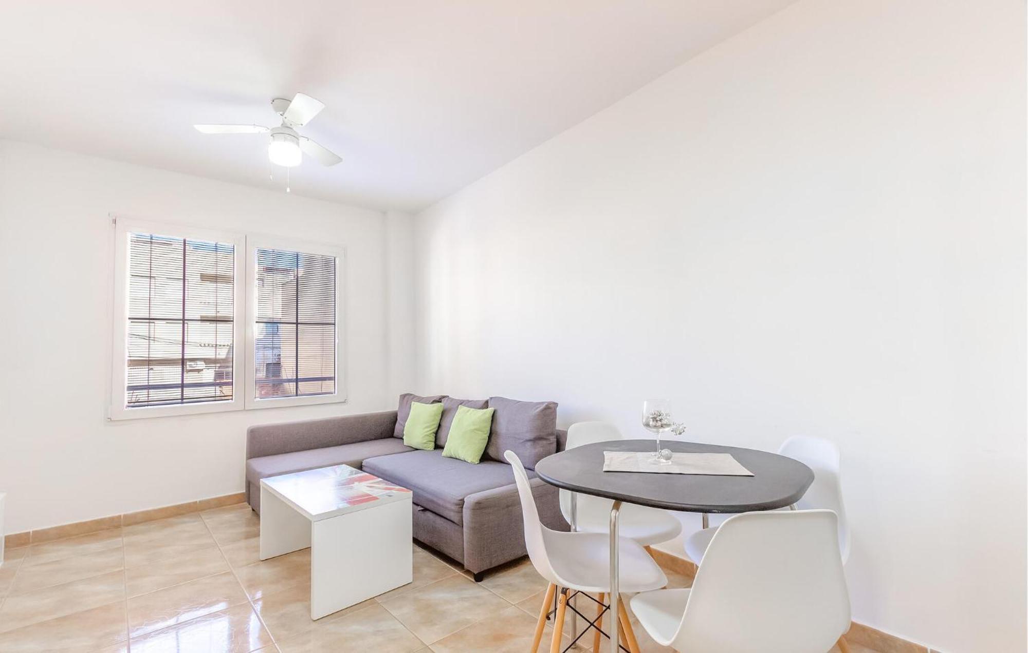 Amazing Apartment In サンタ・ポラ エクステリア 写真